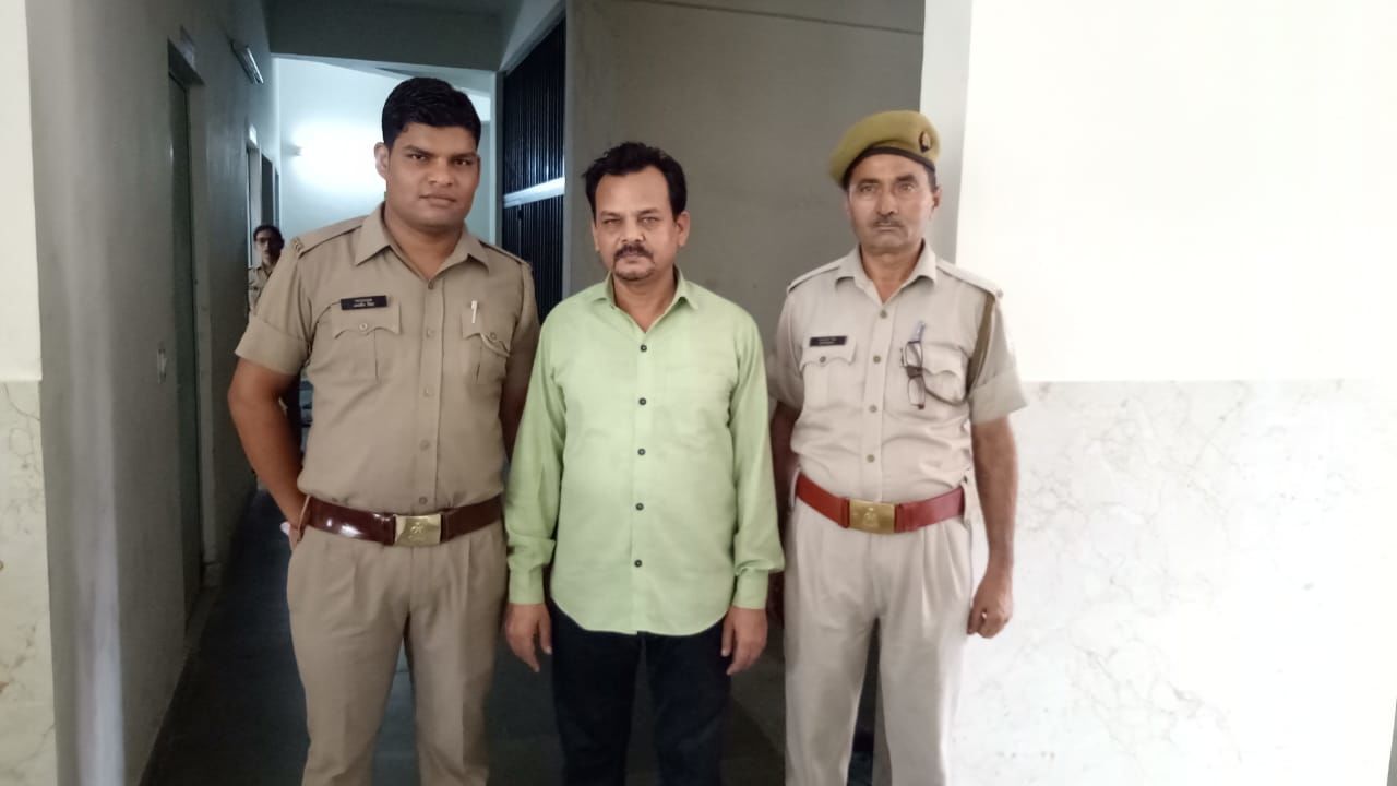 नोएडा पुलिस की बड़ी सफलता, बाईक बोट कम्पनी का एक ओर डायरेक्टर गिरफ्तार नोएडा पुलिस की बड़ी सफलता, बाईक बोट कम्पनी का एक ओर डायरेक्टर गिरफ्तार