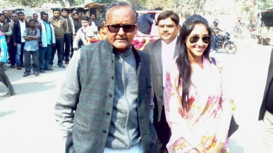 यूपी के रायबरेली में अखिलेश सिंह के निधन से बाहुबली राजनीति का अंत यूपी के रायबरेली में अखिलेश सिंह के निधन से बाहुबली राजनीति का अंत