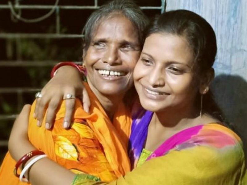 सिंगर रानू मंडल की बेटी का खुलासा, बताया 10 साल पहले क्यों छोड़ दिया था मां का साथ सिंगर रानू मंडल की बेटी का खुलासा, बताया 10 साल पहले क्यों छोड़ दिया था मां का साथ