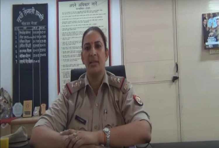 क्या रसूखदार इंस्पेक्टर लक्ष्मी सिंह चौहान गिरफ्तार कर पाएगी? जिन पर लाखों रूपये का हेर फेर ... क्या रसूखदार इंस्पेक्टर लक्ष्मी सिंह चौहान गिरफ्तार कर पाएगी? जिन पर लाखों रूपये का हेर फेर ...
