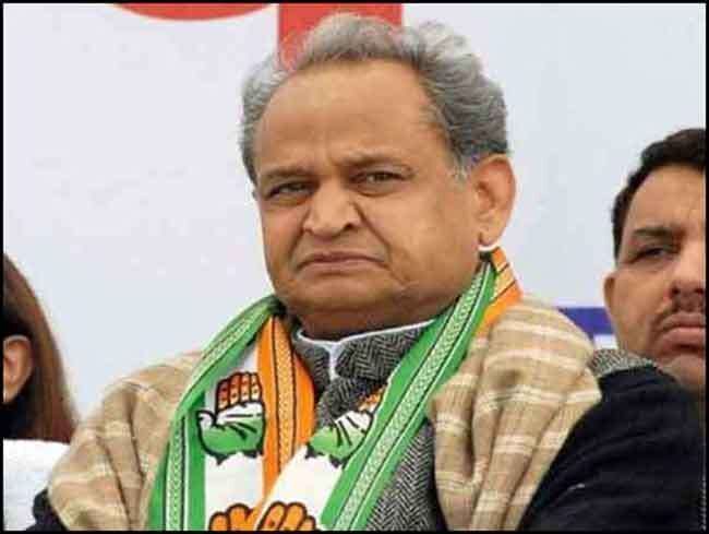 नियुक्तियो को लेकर मचेगा जोर का घमासान, अफसर, राजनेता और पत्रकार कतार में नियुक्तियो को लेकर मचेगा जोर का घमासान, अफसर, राजनेता और पत्रकार कतार में