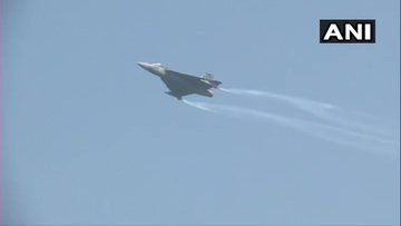 विंग कमांडर अभिनंदन ने उड़ाया MiG Bison Aircraft, देखिए ये वीडियो विंग कमांडर अभिनंदन ने उड़ाया MiG Bison Aircraft, देखिए ये वीडियो