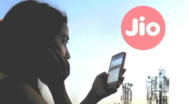 मोबाइल कस्टमर्स को झटका: जिओ-एयरटेल-वोडाफ़ोन ने बढ़ाये दाम मोबाइल कस्टमर्स को झटका: जिओ-एयरटेल-वोडाफ़ोन ने बढ़ाये दाम