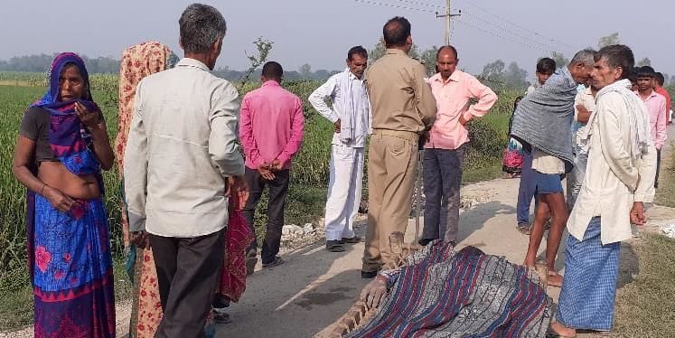 दो दिन से लापता युवक की लाश तालाब में मिली दो दिन से लापता युवक की लाश तालाब में मिली