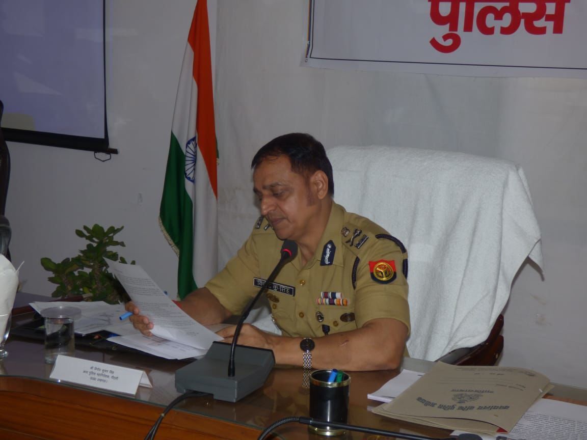 नोडल अधिकारी एडीजी वी के सिंह ने दिया गाजियाबाद पुलिस को ट्रिपल एस फार्मूला नोडल अधिकारी एडीजी वी के सिंह ने दिया गाजियाबाद पुलिस को ट्रिपल एस फार्मूला