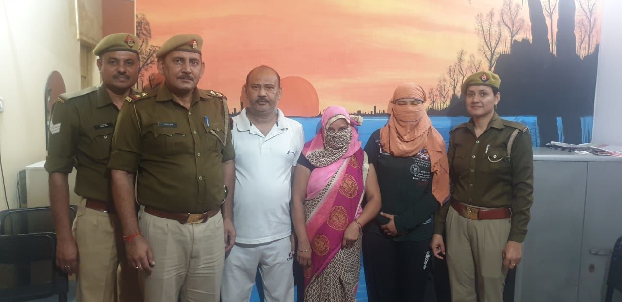 गाजियाबाद में युवक की हत्या कर शव को घर में दबा दिया था, मुख्य आरोपी ने जब दी पूरी जानकारी तो उड़ गये होश! गाजियाबाद में युवक की हत्या कर शव को घर में दबा दिया था, मुख्य आरोपी ने जब दी पूरी जानकारी तो उड़ गये होश!