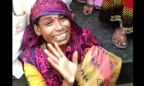 नोएडा जिला अस्पताल के डॉक्टर की लापरवाही ने ली मासूम बच्ची की जान नोएडा जिला अस्पताल के डॉक्टर की लापरवाही ने ली मासूम बच्ची की जान