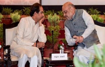 पहली बार NDA से अलगाव शिवसेना को महसूस हुआ दर्द! पहली बार NDA से अलगाव शिवसेना को महसूस हुआ दर्द!