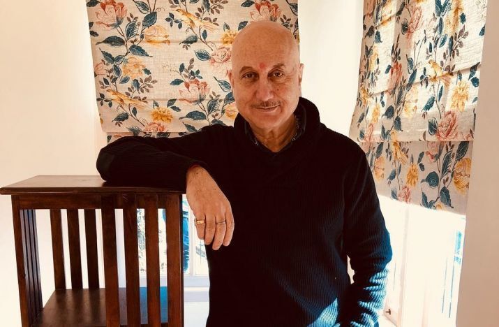 अनुपम खेर ने शेयर किया ऐसा वीडियो, लोग बोले- दिमाग घूम गया सर अनुपम खेर ने शेयर किया ऐसा वीडियो, लोग बोले- दिमाग घूम गया सर