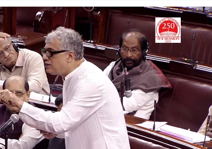 नागरिता संसोधन बिल पर टीएमसी सांसद डेरेक ओ ब्रायन ने कहा- ये बिल भारत विरोधी, बंगाल विरोधी है, एनआरसी को लेकर कही कही बड़ी बात नागरिता संसोधन बिल पर टीएमसी सांसद डेरेक ओ ब्रायन ने कहा- ये बिल भारत विरोधी, बंगाल विरोधी है, एनआरसी को लेकर कही कही बड़ी बात