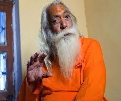 अयोध्या: राम मंदिर के मुख्य पुजारी की तबीयत बिगड़ी, पीजीआई में भर्ती अयोध्या: राम मंदिर के मुख्य पुजारी की तबीयत बिगड़ी, पीजीआई में भर्ती