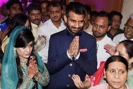 हो गया फैसला-ऐश्वर्या को हर महीने 22,000 रुपये देंगे तेजप्रताप, हो गया फैसला-ऐश्वर्या को हर महीने 22,000 रुपये देंगे तेजप्रताप,