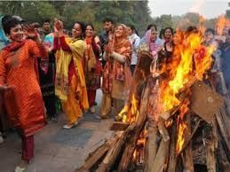 जानिए लोहड़ी त्योहार की लोककथा और महत्व जानिए लोहड़ी त्योहार की लोककथा और महत्व