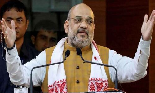 अमित शाह ने ट्वीट किया स्कूलों का वीडियो, केजरीवाल के शिक्षा नीति की खुली पोल अमित शाह ने ट्वीट किया स्कूलों का वीडियो, केजरीवाल के शिक्षा नीति की खुली पोल