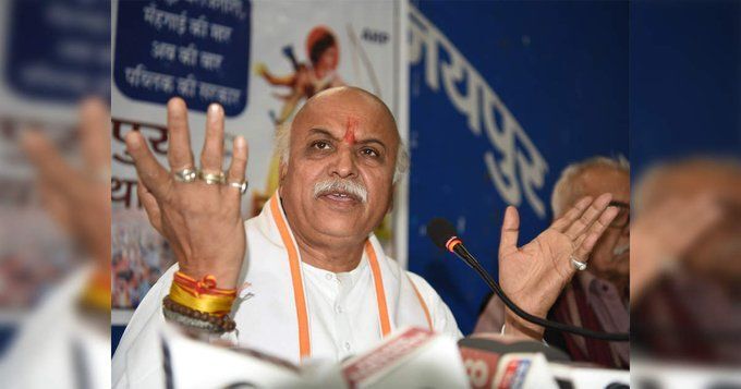अयोध्या में मस्जिद बनी तो नाराज होंगे हिंदू: तोगड़िया अयोध्या में मस्जिद बनी तो नाराज होंगे हिंदू: तोगड़िया