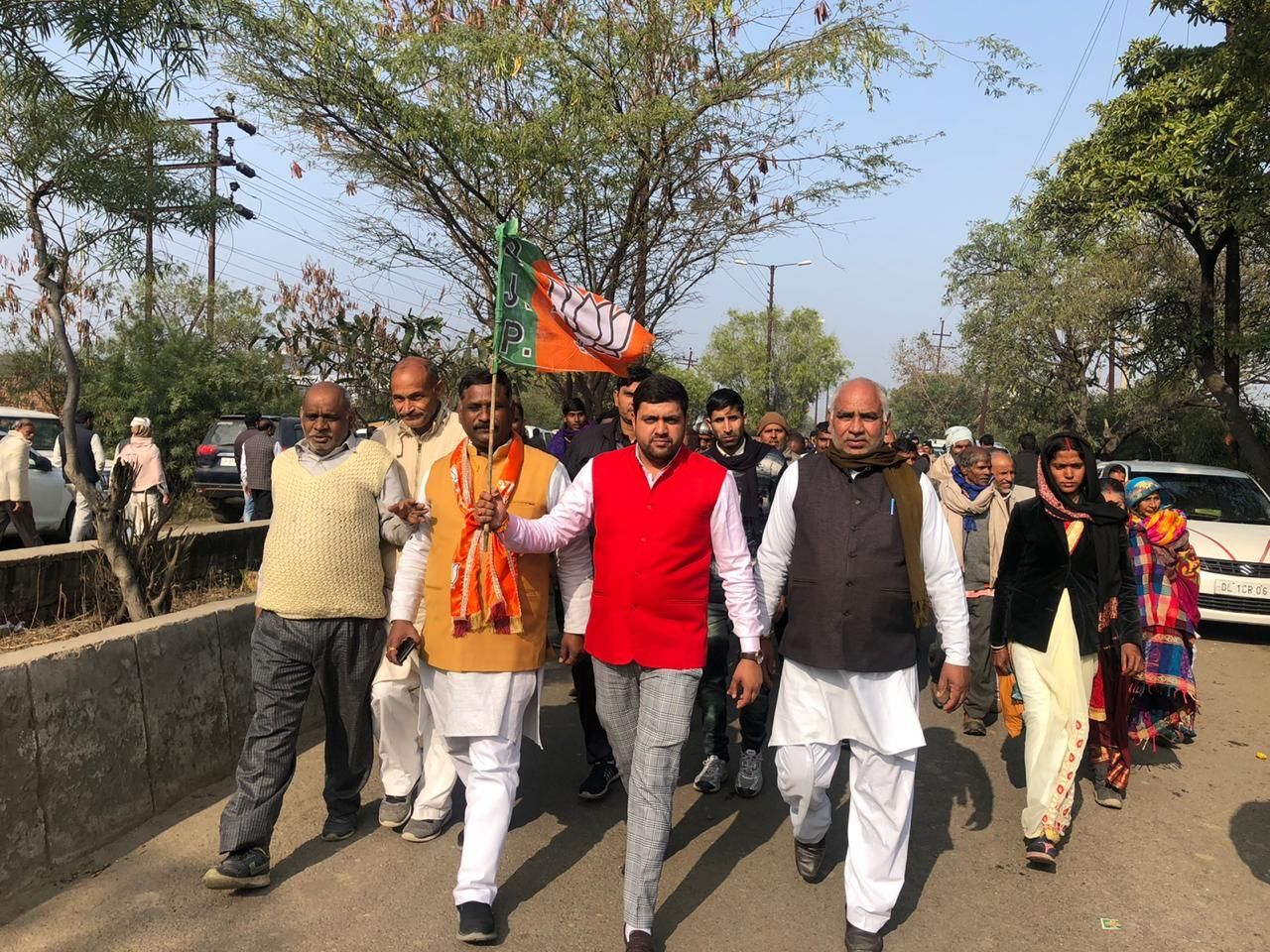 लोनी के युवा भाजपा नेता राहुल बैंसला ने समर्थकों सहित मेरठ सभा में की शिरकत लोनी के युवा भाजपा नेता राहुल बैंसला ने समर्थकों सहित मेरठ सभा में की शिरकत
