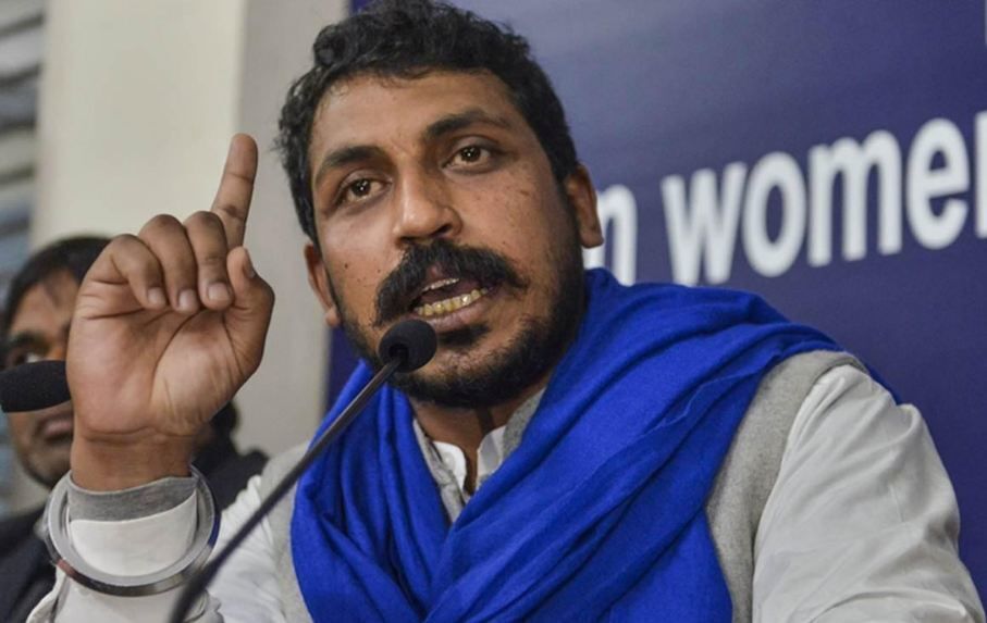 हैदराबाद में गिरफ्तारी के बाद चंद्रशेखर आजाद ने तेलंगाना पुलिस पर लगाया बड़ा आरोप हैदराबाद में गिरफ्तारी के बाद चंद्रशेखर आजाद ने तेलंगाना पुलिस पर लगाया बड़ा आरोप