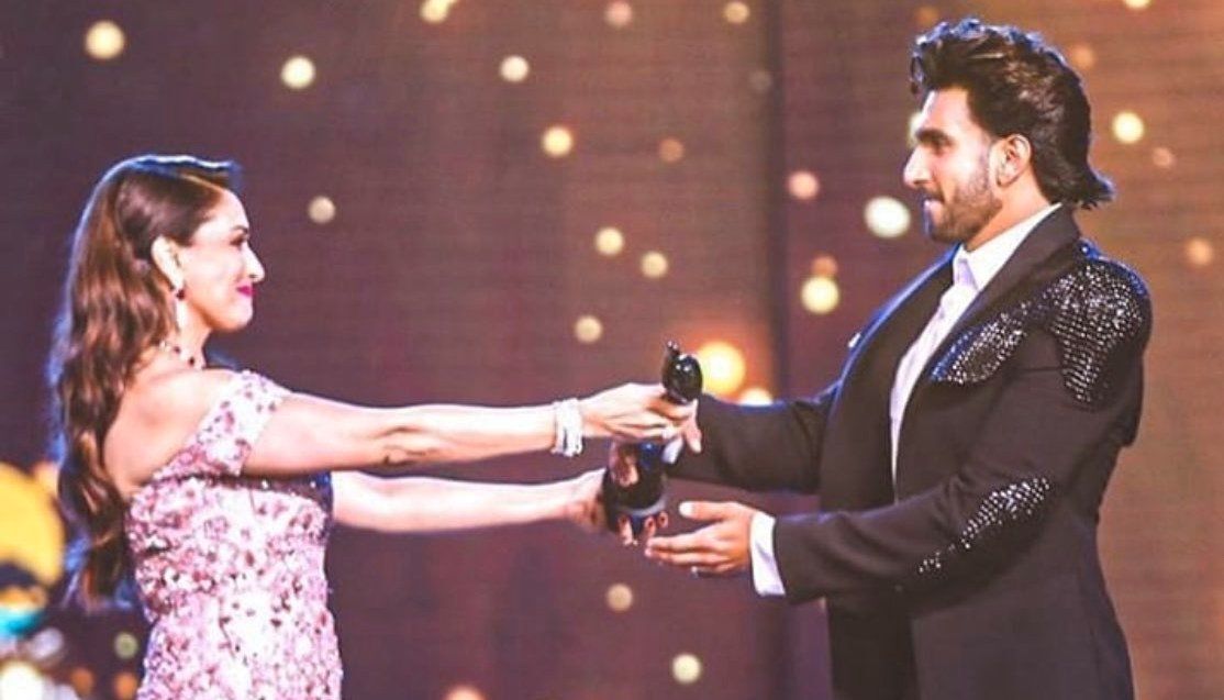FilmfareAwards2020 : गली बॉय रही सबसे आगे, रणवीर-आलिया बेस्ट ऐक्टर, देखिए- सूची FilmfareAwards2020 : गली बॉय रही सबसे आगे, रणवीर-आलिया बेस्ट ऐक्टर, देखिए- सूची