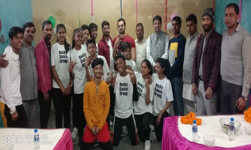 सपा कार्यकर्ताओं द्वारा धूमधाम से मनाई गई कर्पूरी ठाकुर की पुण्यतिथि सपा कार्यकर्ताओं द्वारा धूमधाम से मनाई गई कर्पूरी ठाकुर की पुण्यतिथि