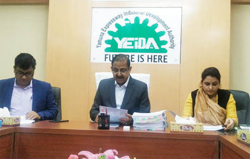 यमुना एक्सप्रेसवे प्राधिकरण की 67 वीं बोर्ड बैठक में लिए गए बड़े-बड़े फैसले यमुना एक्सप्रेसवे प्राधिकरण की 67 वीं बोर्ड बैठक में लिए गए बड़े-बड़े फैसले