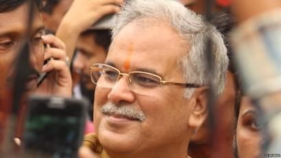 मोदी सरकार के निशाने पर क्यों हैं कांग्रेस के ताक़तवर नेता भूपेश बघेल? मोदी सरकार के निशाने पर क्यों हैं कांग्रेस के ताक़तवर नेता भूपेश बघेल?