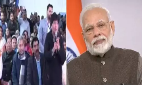 जन औषधि केंद्र पर इस महिला ने ऐसा क्या कहा कि भावुक हो गये पीएम मोदी, फिर दिये जवाब