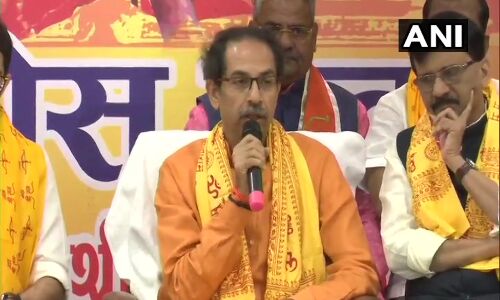 अयोध्या में राममंदिर निर्माण के लिए उद्धव ठाकरे ने 1 करोड़ देने का किया वादा,तो योगी सरकार से की एक अपील अयोध्या में राममंदिर निर्माण के लिए उद्धव ठाकरे ने 1 करोड़ देने का किया वादा,तो योगी सरकार से की एक अपील