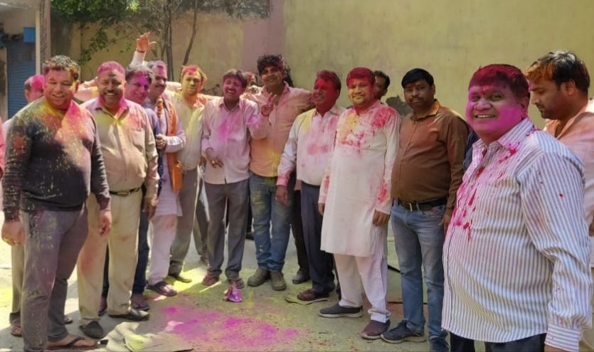 व्यापारी एसोसिएशन द्वारा भंगेल में आयोजित हुआ होली मिलन कार्यक्रम व्यापारी एसोसिएशन द्वारा भंगेल में आयोजित हुआ होली मिलन कार्यक्रम