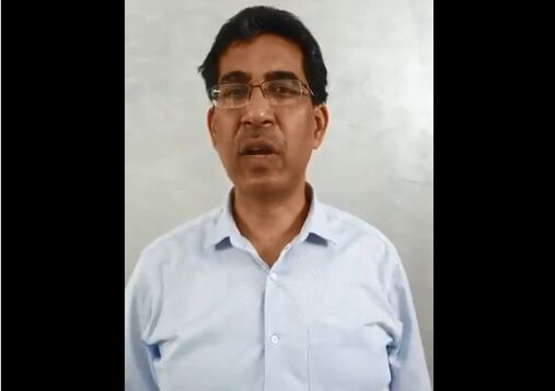नोएडा को सील करने की खबर के बाद मची अफरा-तफरी, नोएडा प्रभारी नरेन्द्र भूषण ने कही ये बड़ी बात नोएडा को सील करने की खबर के बाद मची अफरा-तफरी, नोएडा प्रभारी नरेन्द्र भूषण ने कही ये बड़ी बात