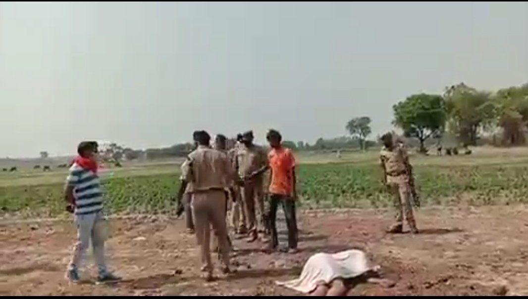 बाराबंकी: चोरी की शिकायत पुलिस से की, आरोपी ने गोली मारकर कर दी हत्या बाराबंकी: चोरी की शिकायत पुलिस से की, आरोपी ने गोली मारकर कर दी हत्या