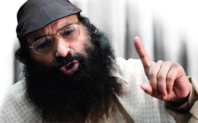 ISI ने कराया हिजबुल मुजाहिद्दीन चीफ सैयद सलाउद्दीन पर हमला, हालत गंभीर..जानिए- क्या है पूरा विवाद ISI ने कराया हिजबुल मुजाहिद्दीन चीफ सैयद सलाउद्दीन पर हमला, हालत गंभीर..जानिए- क्या है पूरा विवाद