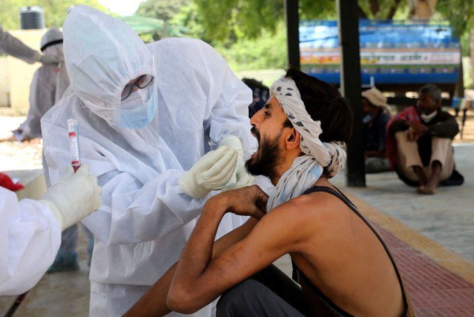 Coronavirus: कानपुर में एक गली में मिले 60 कोरोना संक्रमित, जिले में मचा हड़कंप Coronavirus: कानपुर में एक गली में मिले 60 कोरोना संक्रमित, जिले में मचा हड़कंप