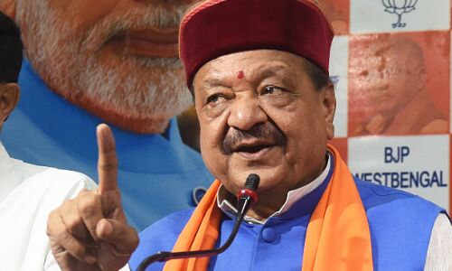 Kailash Vijayvargiya is trying to topple Shivraj government ...