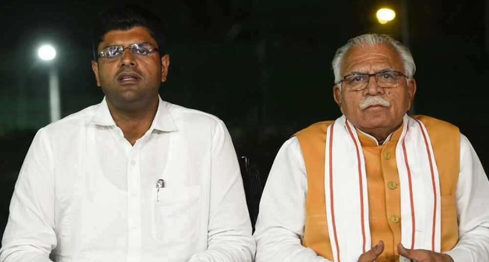 हरियाणा की प्राइवेट नौकरियों में 75% आरक्षण स्थानीय युवाओं के लिए, कैबिनेट ने दी ड्राफ्ट को मंजूरी हरियाणा की प्राइवेट नौकरियों में 75% आरक्षण स्थानीय युवाओं के लिए, कैबिनेट ने दी ड्राफ्ट को मंजूरी
