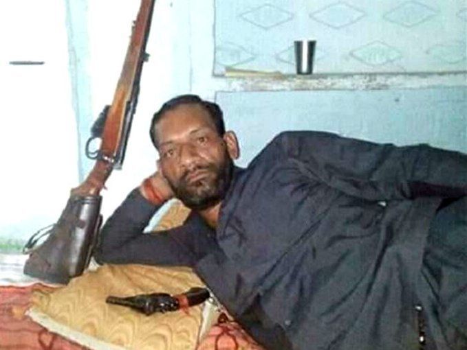 विकास दुबे के दो गुर्गों को दी क्लीन चिट, जबकि एक सप्ताह पहले किया था इनाम घोषित विकास दुबे के दो गुर्गों को दी क्लीन चिट, जबकि एक सप्ताह पहले किया था इनाम घोषित