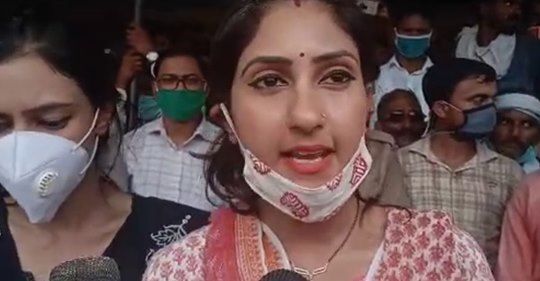 सोनिया के रायबरेली की कांग्रेस विधायक बोलीं, योगी आदित्यनाथ मेरे राजनैतिक गुरु! सोनिया के रायबरेली की कांग्रेस विधायक बोलीं, योगी आदित्यनाथ मेरे राजनैतिक गुरु!