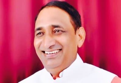 दादरी विधायक हुये कोरोना पॉजिटव,आज नए संक्रमित मरीजों की संख्या हुयी 104 दादरी विधायक हुये कोरोना पॉजिटव,आज नए संक्रमित मरीजों की संख्या हुयी 104
