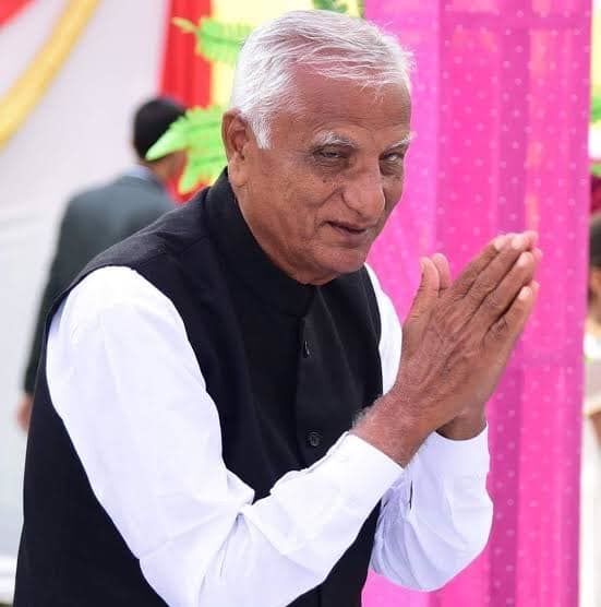 राजस्थान में मंत्रियों की इस संभावित सूची पर मंथन शुरू, हेमाराम और गजेंद्र बन सकते है मंत्री राजस्थान में मंत्रियों की इस संभावित सूची पर मंथन शुरू, हेमाराम और गजेंद्र बन सकते है मंत्री