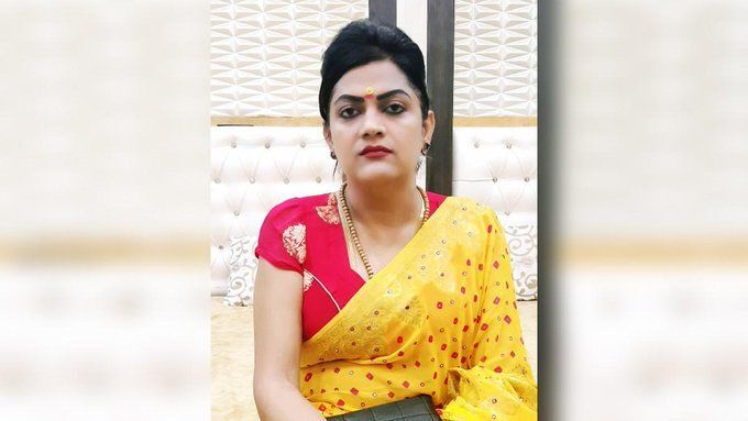 किन्नर की हत्या की सुपारी लेने वाले पांच आरोपी गिरफ्तार, प्रयागराज पुलिस ने ऐसे बिछाया जाल किन्नर की हत्या की सुपारी लेने वाले पांच आरोपी गिरफ्तार, प्रयागराज पुलिस ने ऐसे बिछाया जाल