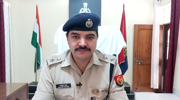 गाजियाबाद: एक सिपाही को किया सेवा से बर्खास्त, वही कंप्यूटर ऑपरेटर किया निलंबित गाजियाबाद: एक सिपाही को किया सेवा से बर्खास्त, वही कंप्यूटर ऑपरेटर किया निलंबित