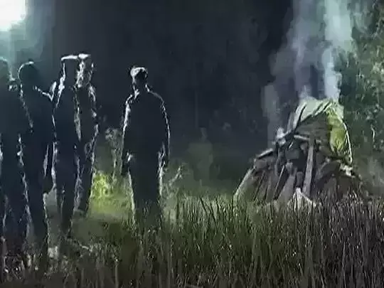बड़ी ख़बर : हाथरस पीड़िता का गैंगरेप कर हत्या की गई : चार्जशीट में CBI बड़ी ख़बर : हाथरस पीड़िता का गैंगरेप कर हत्या की गई : चार्जशीट में CBI