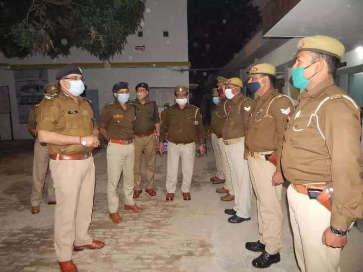 IG रमित शर्मा के कुशल नेतृत्व में देश के टॉप 10 थाने में शुमार हुआ मुरादाबाद का यह थाना IG रमित शर्मा के कुशल नेतृत्व में देश के टॉप 10 थाने में शुमार हुआ मुरादाबाद का यह थाना
