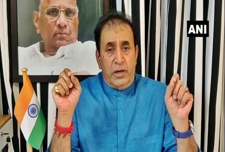 महाराष्ट्र के गृहमंत्री अनिल देशमुख सवाल, बालाकोट, पुलवामा जैसी सेंसिटिव बातें अर्नब को कैसे पता चलीं? महाराष्ट्र के गृहमंत्री अनिल देशमुख सवाल, बालाकोट, पुलवामा जैसी सेंसिटिव बातें अर्नब को कैसे पता चलीं?