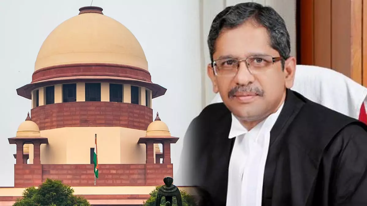 जस्टिस एनवी रमन्ना होंगे अगले चीफ जस्टिस, राष्ट्रपति ने नियुक्ति को दी मंजूरी, 24 अप्रैल को संभालेंगे पद जस्टिस एनवी रमन्ना होंगे अगले चीफ जस्टिस, राष्ट्रपति ने नियुक्ति को दी मंजूरी, 24 अप्रैल को संभालेंगे पद