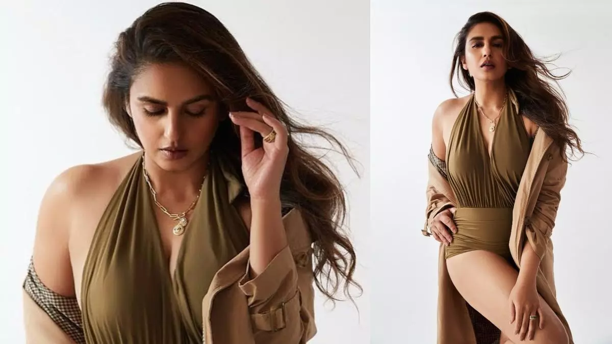 Huma Qureshi Sexy Video Photo: हुमा कुरैशी ने अपने कातिलाना लुक से सोशल मीडिया पर लगाई आग, यूजर्स हो उठे दीवाने!