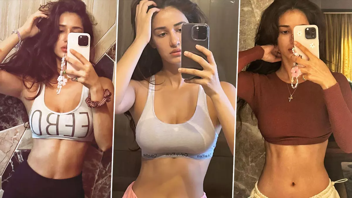 Disha Patani Sexy Photos: दिशा पटानी ने स्पोर्ट्स ब्रा पहनकर पोस्ट की सेक्सी फोटोज, हॉटनेस पर फिदा हुए फैंस