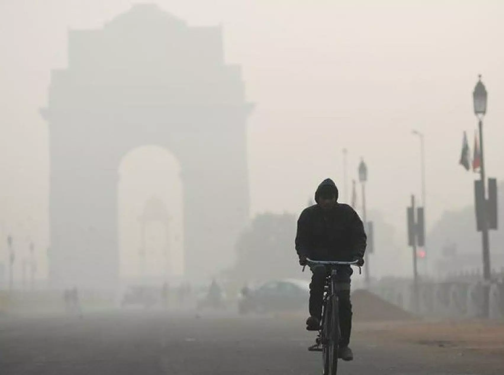 Weather Update: उत्तर भारत में कड़ाके की ठंड की वापसी, 3-5 डिग्री सेल्सियस की गिरावट, जम्मू कश्मीर के 11 जिलों में हिमस्खलन की चेतावनी