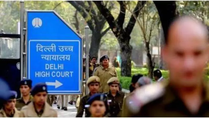 दिल्ली HC ने  हिंदी में सभी समझौतो को तैयार करने को कहा