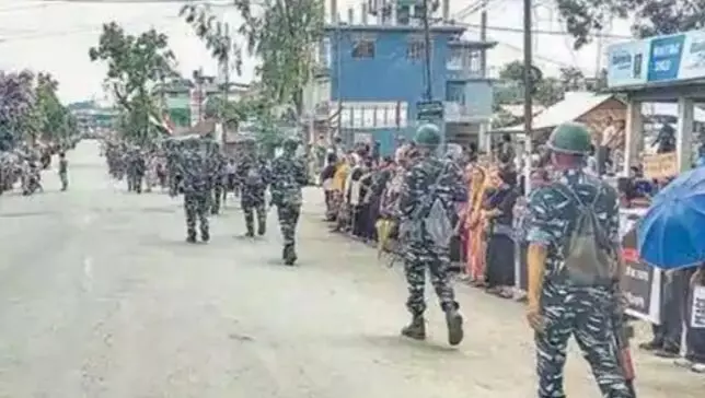 मणिपुर: ताजा हिंसा में बिष्णुपुर में तीन लोगों की उनके घरों में गोली मारकर कर दी गई हत्या