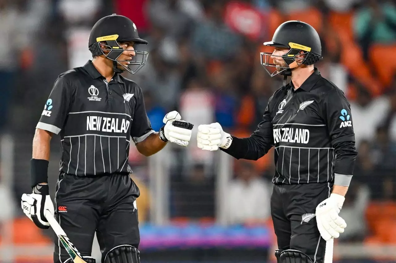 World Cup ENGvNZ : वर्ल्ड कप का धमाकेदार आगाज...न्यूजीलैंड ने इंग्लैंड को बुरी तरह रौंदा